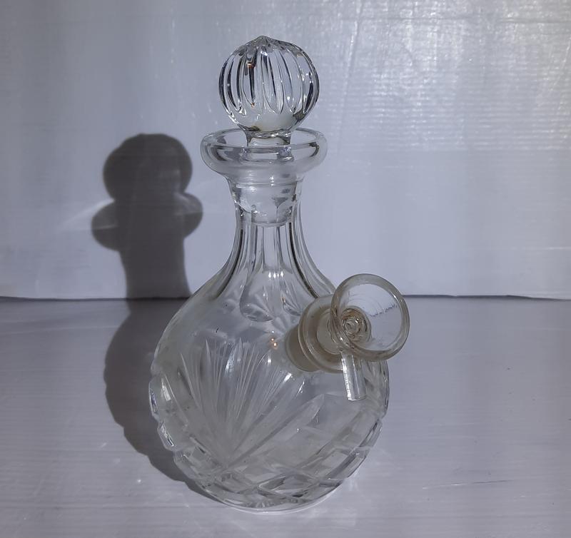 Small crystal bong (15cm tall)