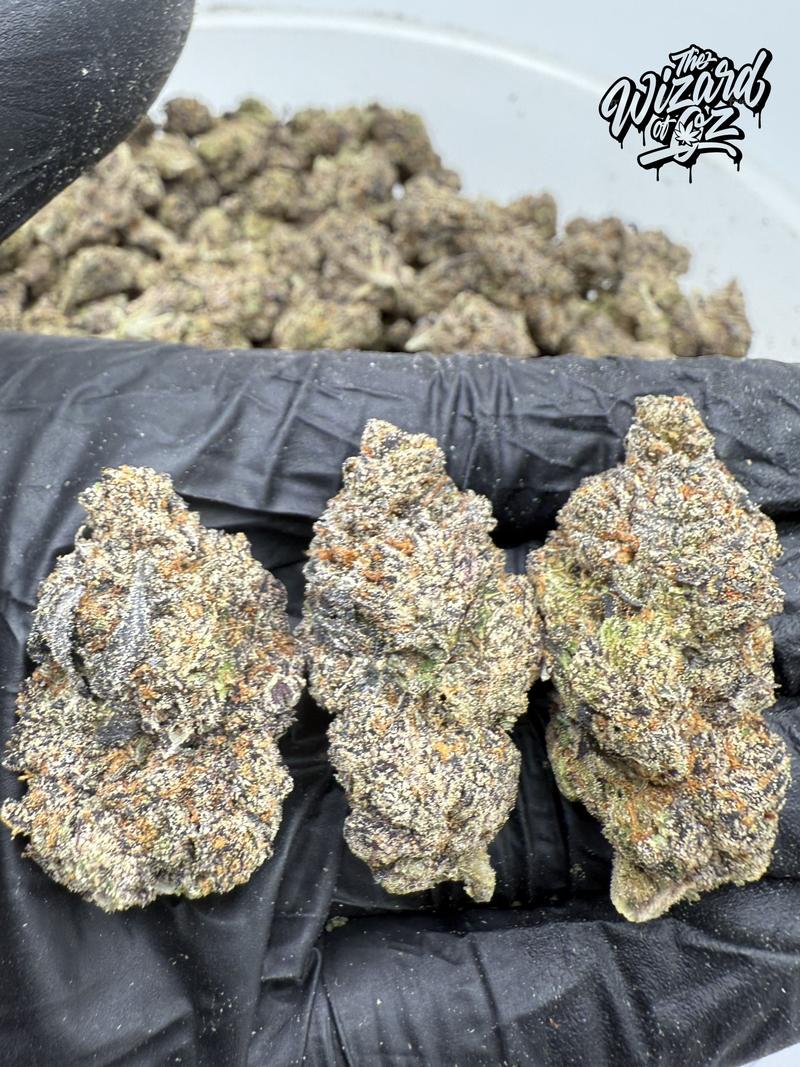 Seven Leaves Strain: Permanant Push Pop