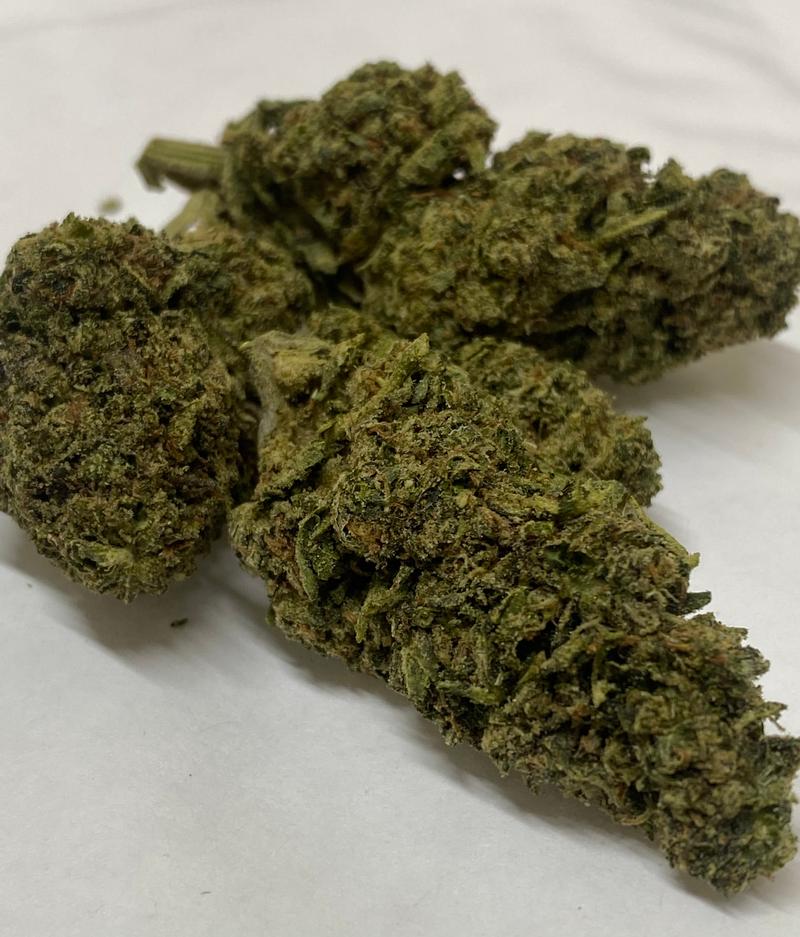 Space Queen - Very lovely Chunky Frosty Buds